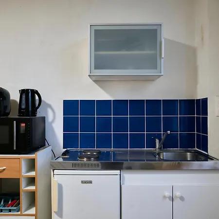 Appartement Convenient And Well-located Studio *